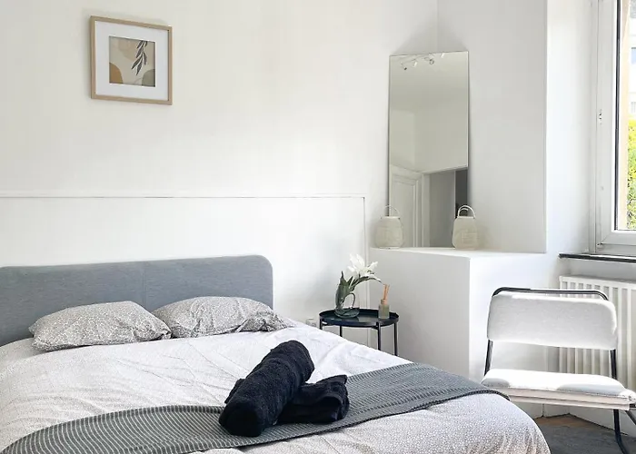 Berchem - بيت ضيافة